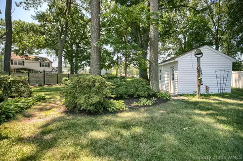 Exterior - 341 Brunell Dr, Hampton, VA 23666 photo 9 of 15