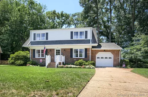 Exterior - 341 Brunell Dr, Hampton, VA 23666 photo 3 of 15