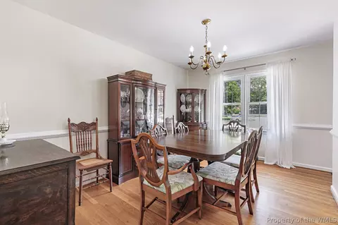 Dining - 341 Brunell Dr, Hampton, VA 23666 photo 1 of 2