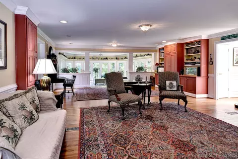 Living - 169 W Queens Dr, Williamsburg, VA 23185 photo 3 of 7