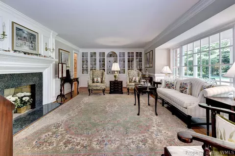 Living - 169 W Queens Dr, Williamsburg, VA 23185 photo 1 of 7