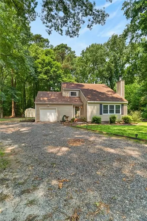 Exterior - 4504 Aberdeen Dr, Gloucester, VA 23061 photo 7 of 12