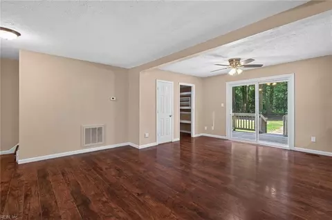 Living - 4504 Aberdeen Dr, Gloucester, VA 23061 photo 7 of 7