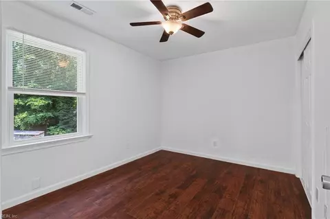 Bedroom - 4504 Aberdeen Dr, Gloucester, VA 23061 photo 3 of 6