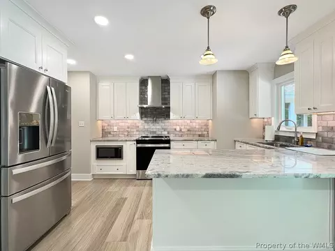 Kitchen - 8838 Diascund Rd, Lanexa, VA 23089 photo 1 of 2