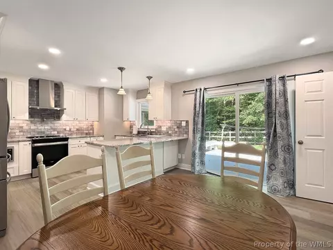 Dining - 8838 Diascund Rd, Lanexa, VA 23089 photo 1 of 2