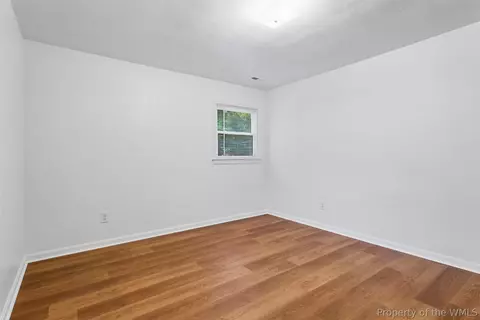 Bedroom - 1 Westbrook Dr, Hampton, VA 23666 photo 5 of 6
