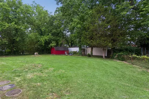 Exterior - 1 Westbrook Dr, Hampton, VA 23666 photo 5 of 8