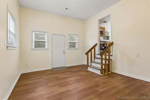 Living - 1 Westbrook Dr, Hampton, VA 23666 photo 5 of 5