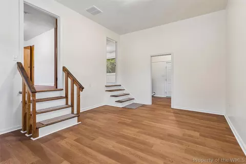 Living - 1 Westbrook Dr, Hampton, VA 23666 photo 4 of 5