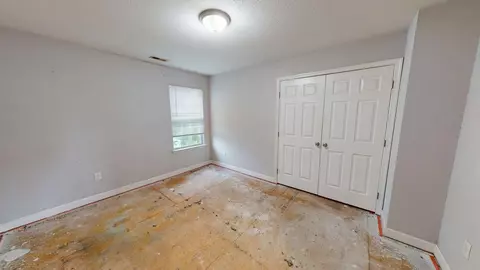 Bedroom - 960 Quash St, Hampton, VA 23669 photo 5 of 7