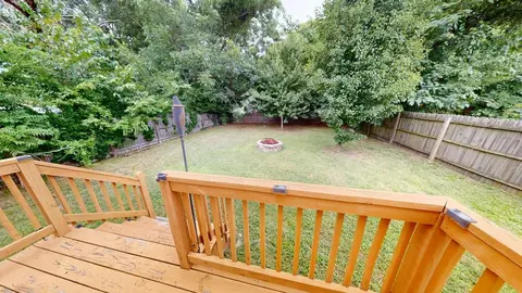 Exterior - 960 Quash St, Hampton, VA 23669 photo 3 of 7
