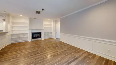 Living - 960 Quash St, Hampton, VA 23669 photo 6 of 6