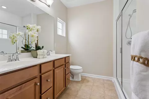 Bath - 505 Loggerhead Dr, Newport News, VA 23601 photo 1 of 5