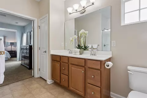 Bath - 505 Loggerhead Dr, Newport News, VA 23601 photo 2 of 5