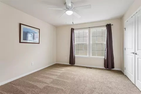 Bedroom - 505 Loggerhead Dr, Newport News, VA 23601 photo 6 of 7