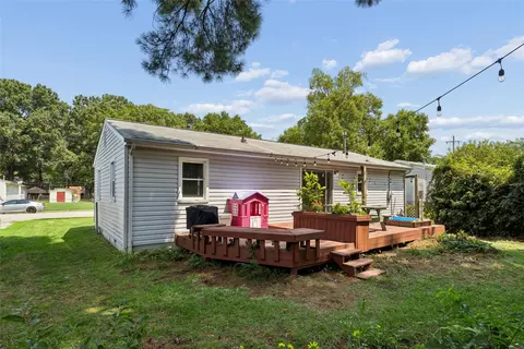 Exterior - 102 Temple St, Hampton, VA 23664 photo 2 of 6
