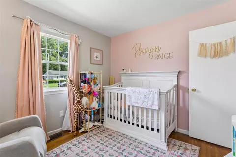 Bedroom - 102 Temple St, Hampton, VA 23664 photo 3 of 3