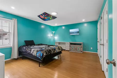 Bedroom - 207 Skipper Ct, Hampton, VA 23669 photo 4 of 4