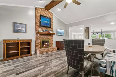 Dining - 207 Skipper Ct, Hampton, VA 23669 photo 3 of 3