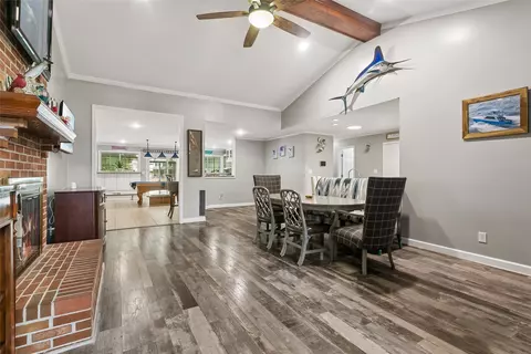 Dining - 207 Skipper Ct, Hampton, VA 23669 photo 2 of 3