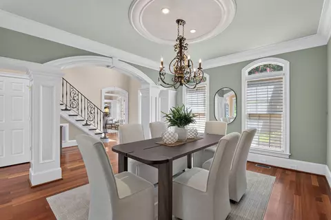Dining - 107 Eagle, Williamsburg, VA 23188 photo 3 of 4