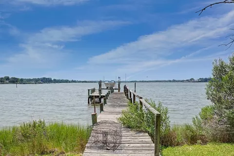 View/Area - 51 Seabee Pt, Hampton, VA 23669 photo 4 of 7
