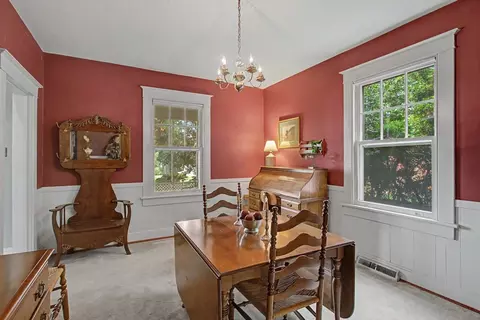 Dining - 51 Seabee Pt, Hampton, VA 23669 photo 2 of 4
