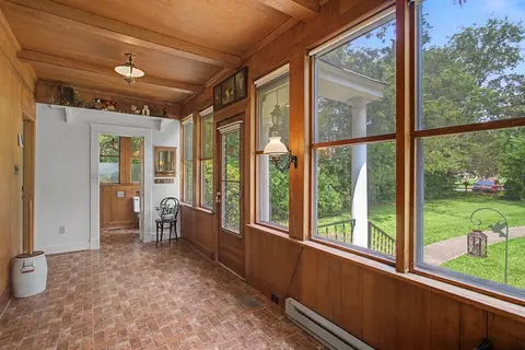 Exterior - 51 Seabee Pt, Hampton, VA 23669 photo 4 of 16