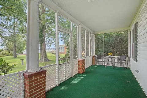 Exterior - 51 Seabee Pt, Hampton, VA 23669 photo 8 of 16