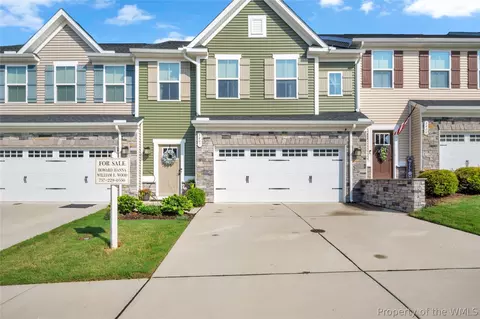 3407 Foxglove Dr, Toano, VA 23168