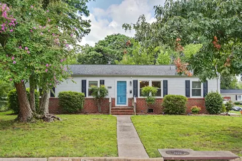 174 Mark Twain Dr, Newport News, VA 23602