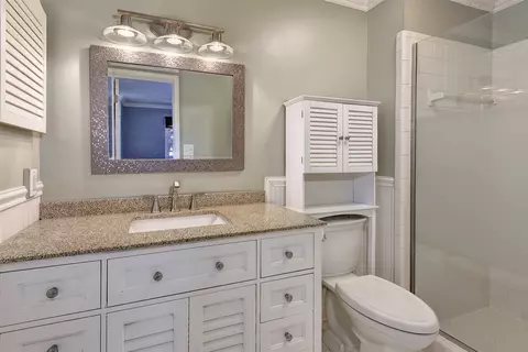Bath - 112 Winter E, Williamsburg, VA 23188 photo 2 of 4