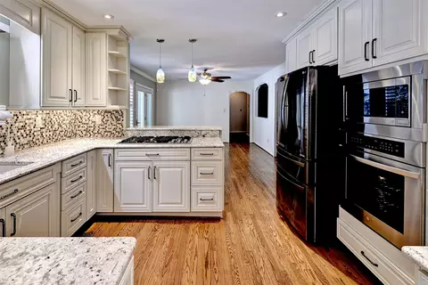 Kitchen - 112 Winter E, Williamsburg, VA 23188 photo 2 of 4