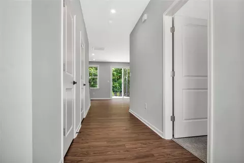 Entry Way - 311 Linda Ln, Williamsburg, VA 23188 photo 2 of 5