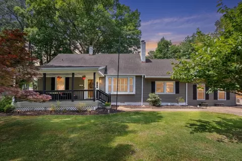 309 Mimosa Dr, Newport News, VA 23606