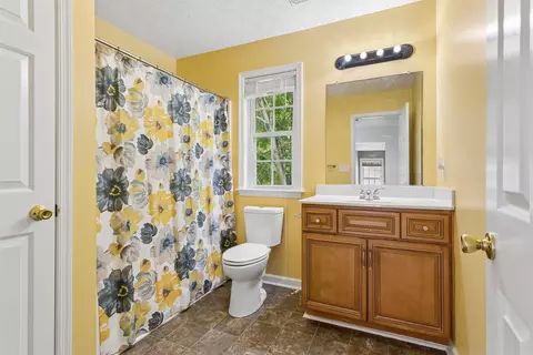 Bath - 16 Diamond Hill Rd, Hampton, VA 23666 photo 6 of 6