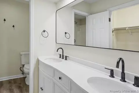 Bath - 501 Carters Grove Ct, Hampton, VA 23663 photo 1 of 4