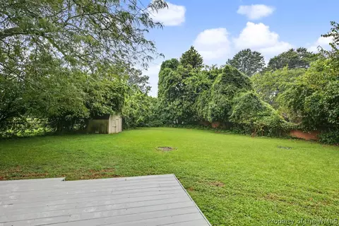 Exterior - 501 Carters Grove Ct, Hampton, VA 23663 photo 6 of 7