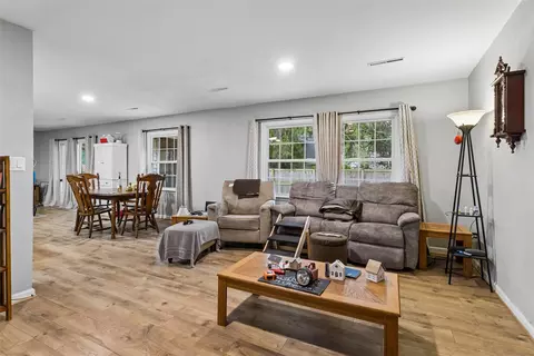 Other - 1044 Clipper Dr, Hampton, VA 23669 photo 4 of 12