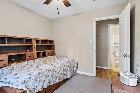 Bedroom - 1044 Clipper Dr, Hampton, VA 23669 photo 2 of 7