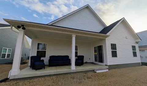 Exterior - 605 Tranquility Dr, Williamsburg, VA 23185 photo 3 of 4