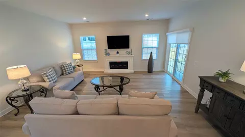 Living - 605 Tranquility Dr, Williamsburg, VA 23185 photo 1 of 3