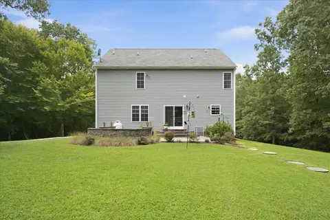 Exterior - 7065 Kenthurst Rd, Lanexa, VA 23089 photo 10 of 13