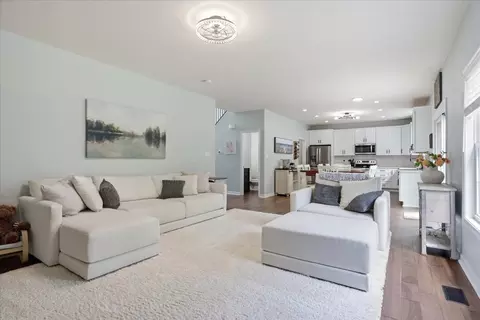 Living - 7065 Kenthurst Rd, Lanexa, VA 23089 photo 1 of 2