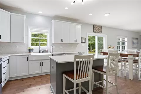 Kitchen - 7065 Kenthurst Rd, Lanexa, VA 23089 photo 5 of 6