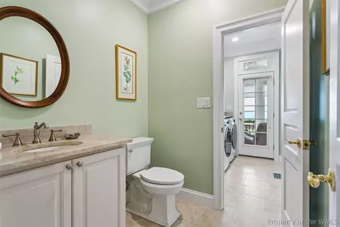 Bath - 2941 Barrets Pointe Rd, Williamsburg, VA 23185 photo 1 of 8