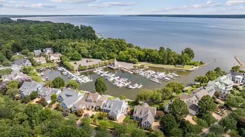 View/Area - 2941 Barrets Pointe Rd, Williamsburg, VA 23185 photo 21 of 21