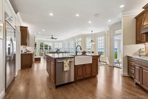 Kitchen - 2941 Barrets Pointe Rd, Williamsburg, VA 23185 photo 1 of 10