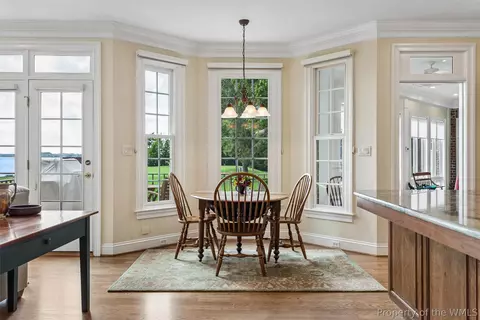 Dining - 2941 Barrets Pointe Rd, Williamsburg, VA 23185 photo 3 of 3